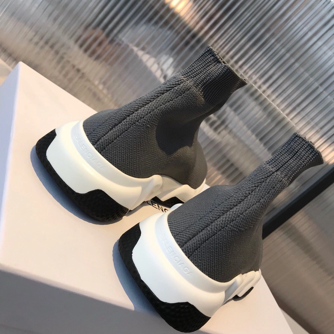 &Speed sneaker 587280W05G91000 1:1 counters quality item number : 046E032X0350E0568