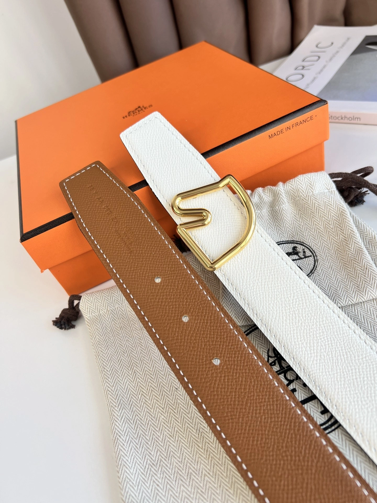 &Barbara-- TETE DE CHEVAL BELT BUCKLE & REVERSIBLE LEATHER STRAP 38MM epsom item:C-S333B25135