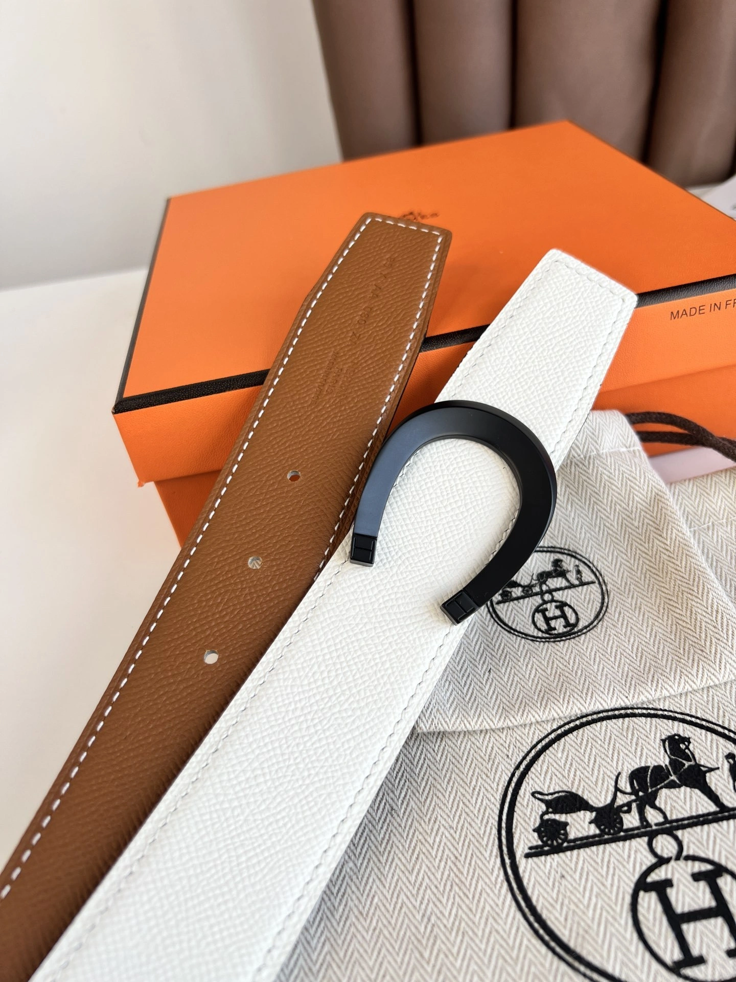 Barbara-- TETE DE CHEVAL BELT BUCKLE & REVERSIBLE LEATHER STRAP 38MM epsom item:C-S333B25137