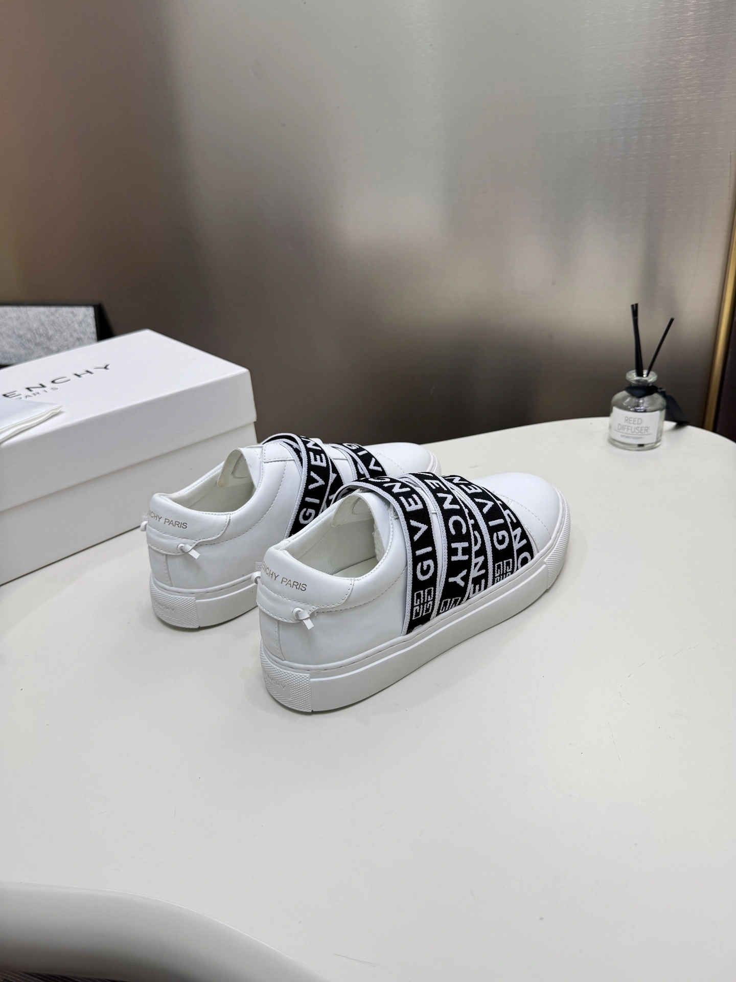 TH-- 6iv593hy BH001SH0CZ-116 City Thick soles：3CM item:ET-X234J2727T