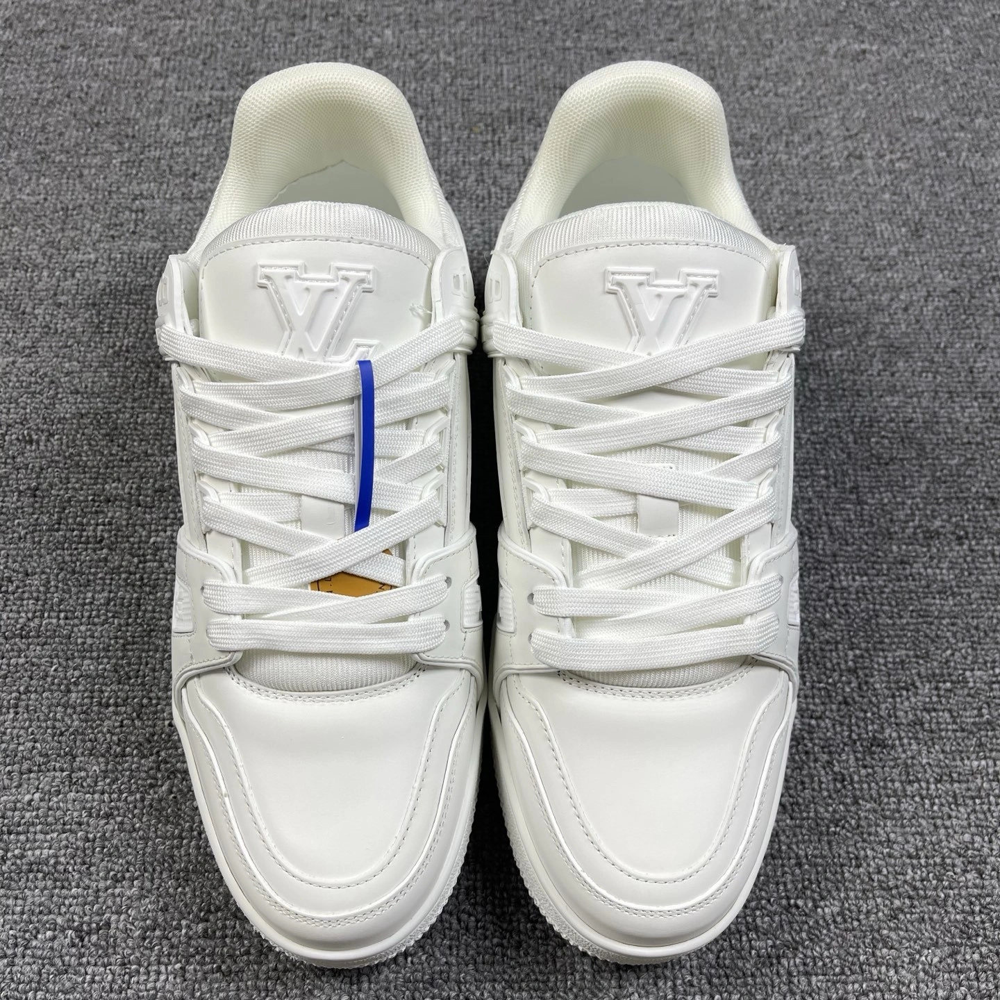TH-- 8V 1A9G4Z Trainer item:ET-X234L0138B