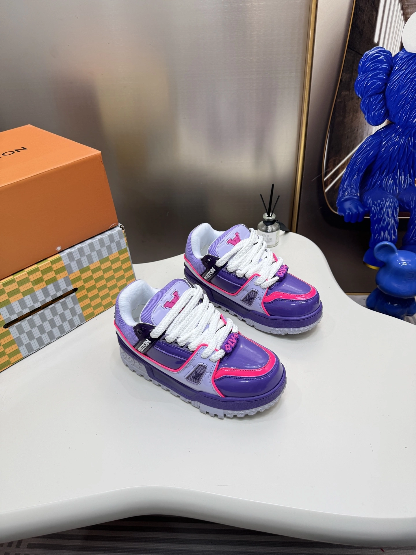 TH-- 8V 1ACF72 Trainer item:ET-X234L0131B