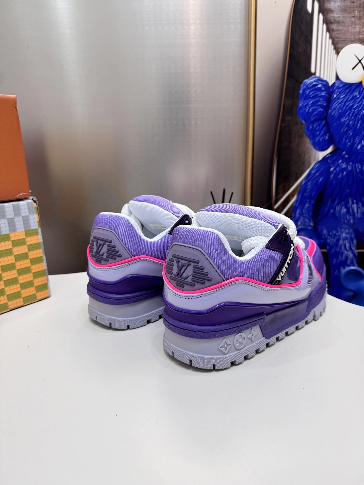 TH-- 8V 1ACF72 Trainer item:ET-X234L0131B