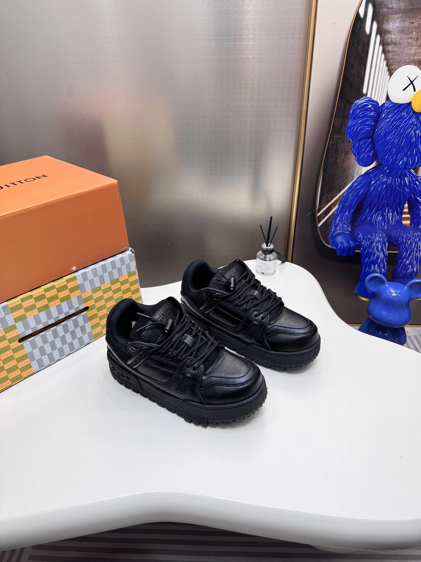 TH-- 8V 1ACN15 Trainer item:ET-X234L0132B