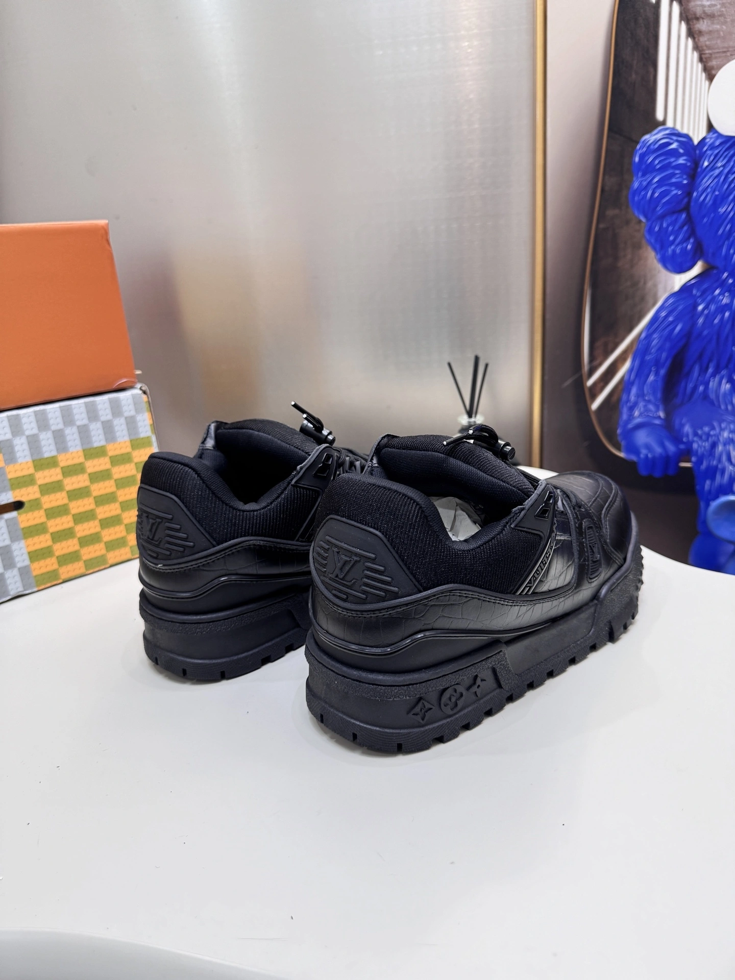 TH-- 8V 1ACN15 Trainer item:ET-X234L0132B