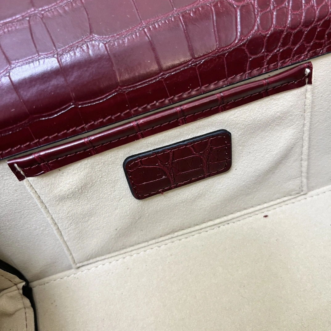 TH-Other brands Pencil Bag item：ET-B225K1702T
