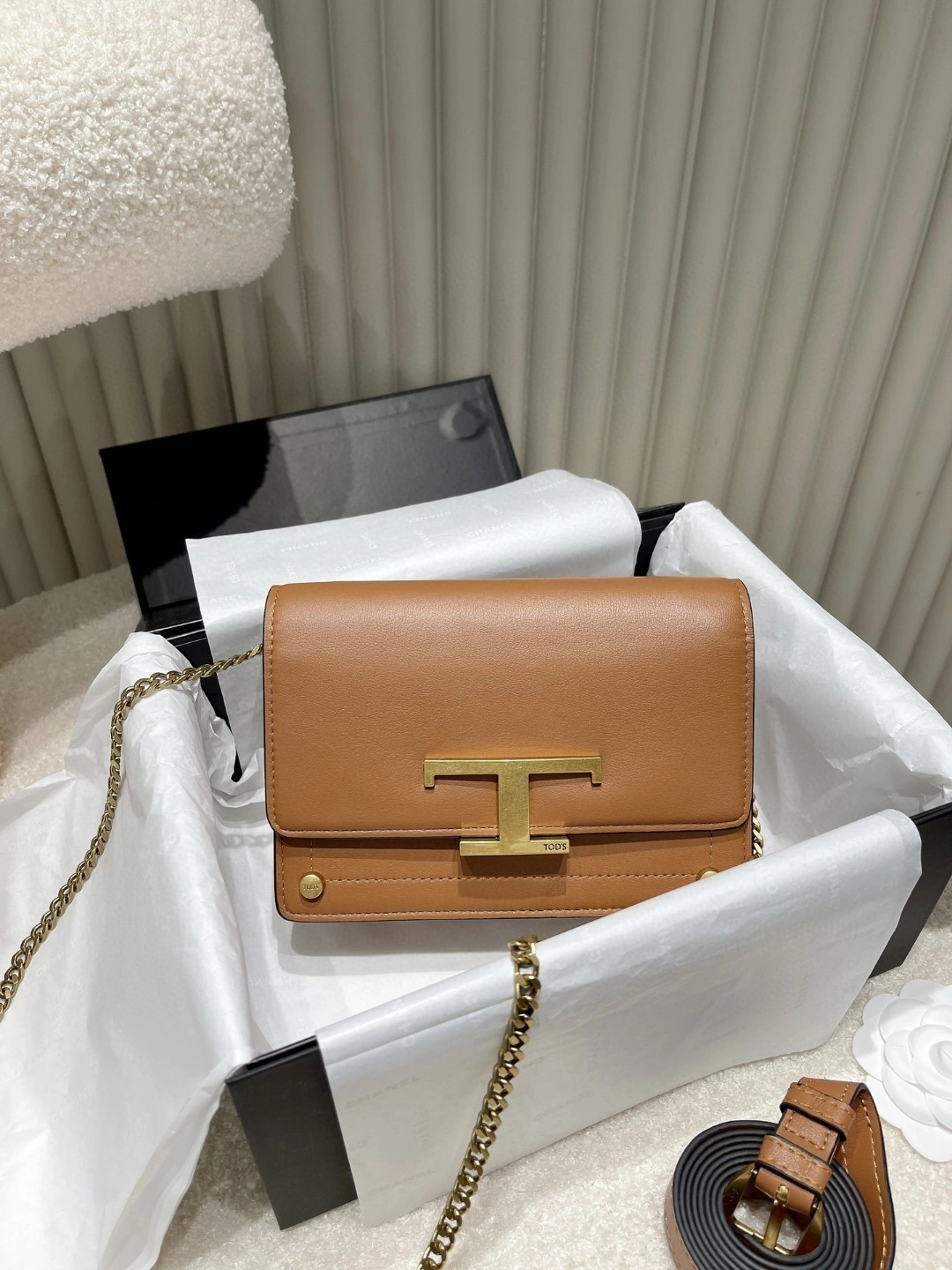TOD'S XBWTSIRC0L0ROR9998 Timeless item : BT-B299C1853