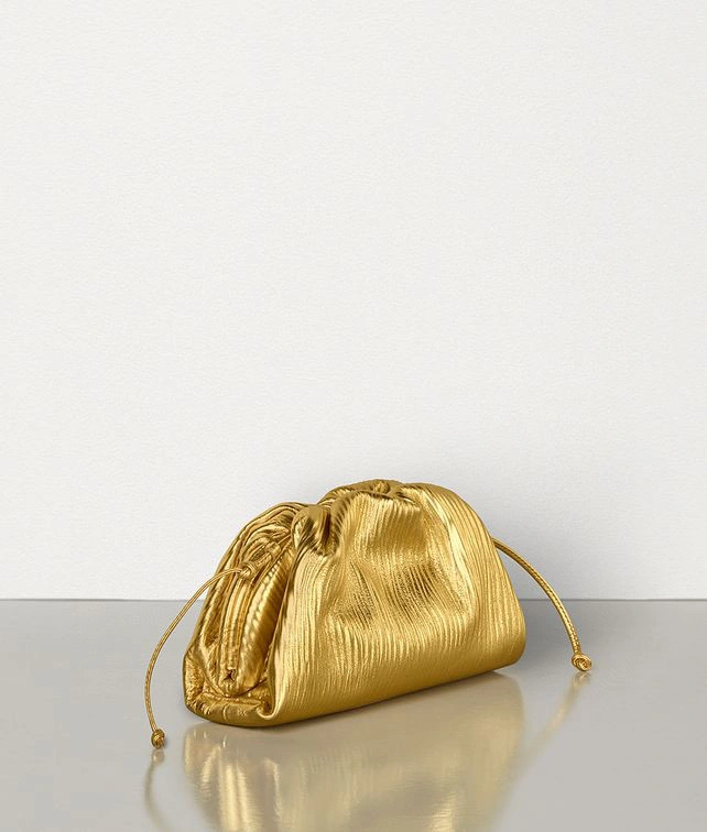 The pouch 585852VCQ608011,counters quality item: 086I134BO68OI1430
