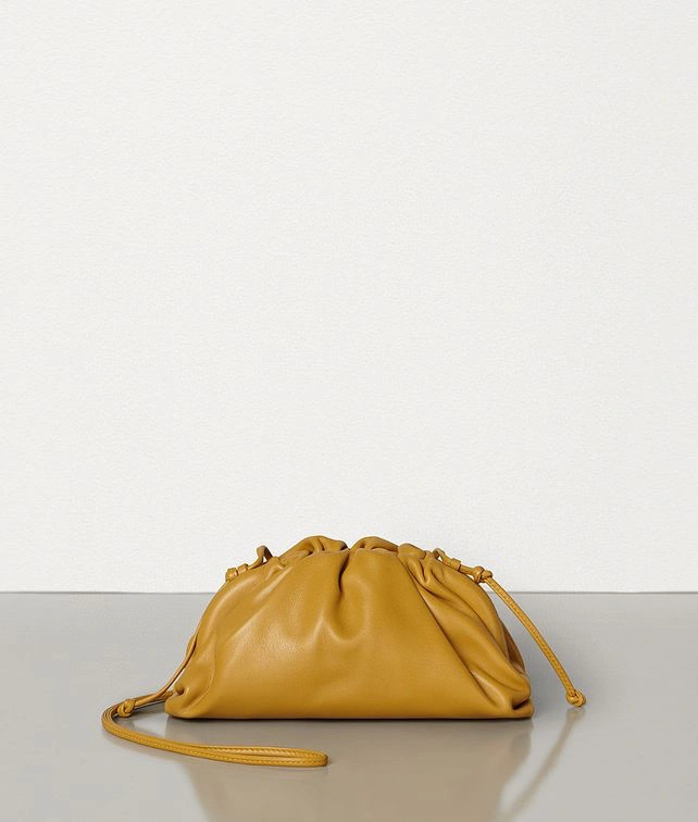 The pouch buttermilk skin 585852VCP407687，counters quality item: 086I134BO680I1436