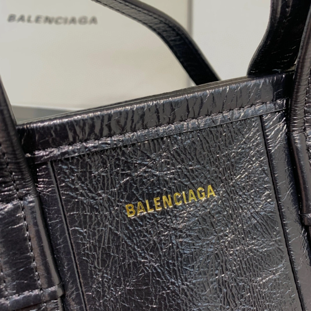 Tote 180090 item:B-B202A2312