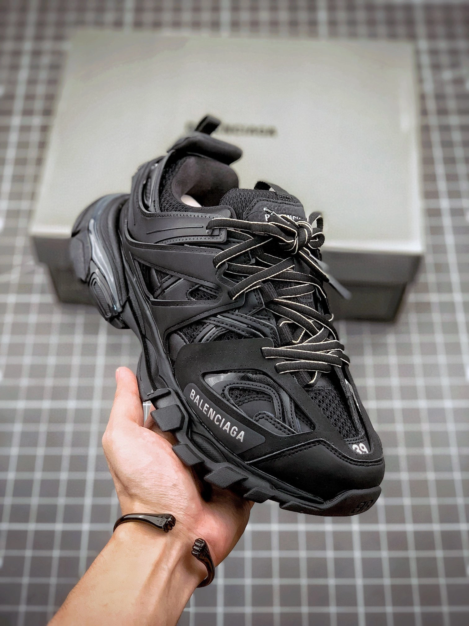 &&Track item number: A-X167I02494T