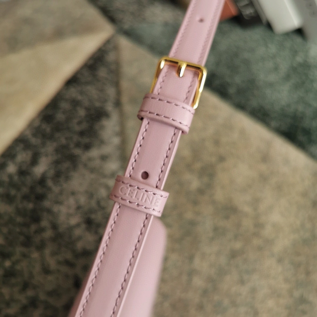 Triomphe item:B-B078B1305