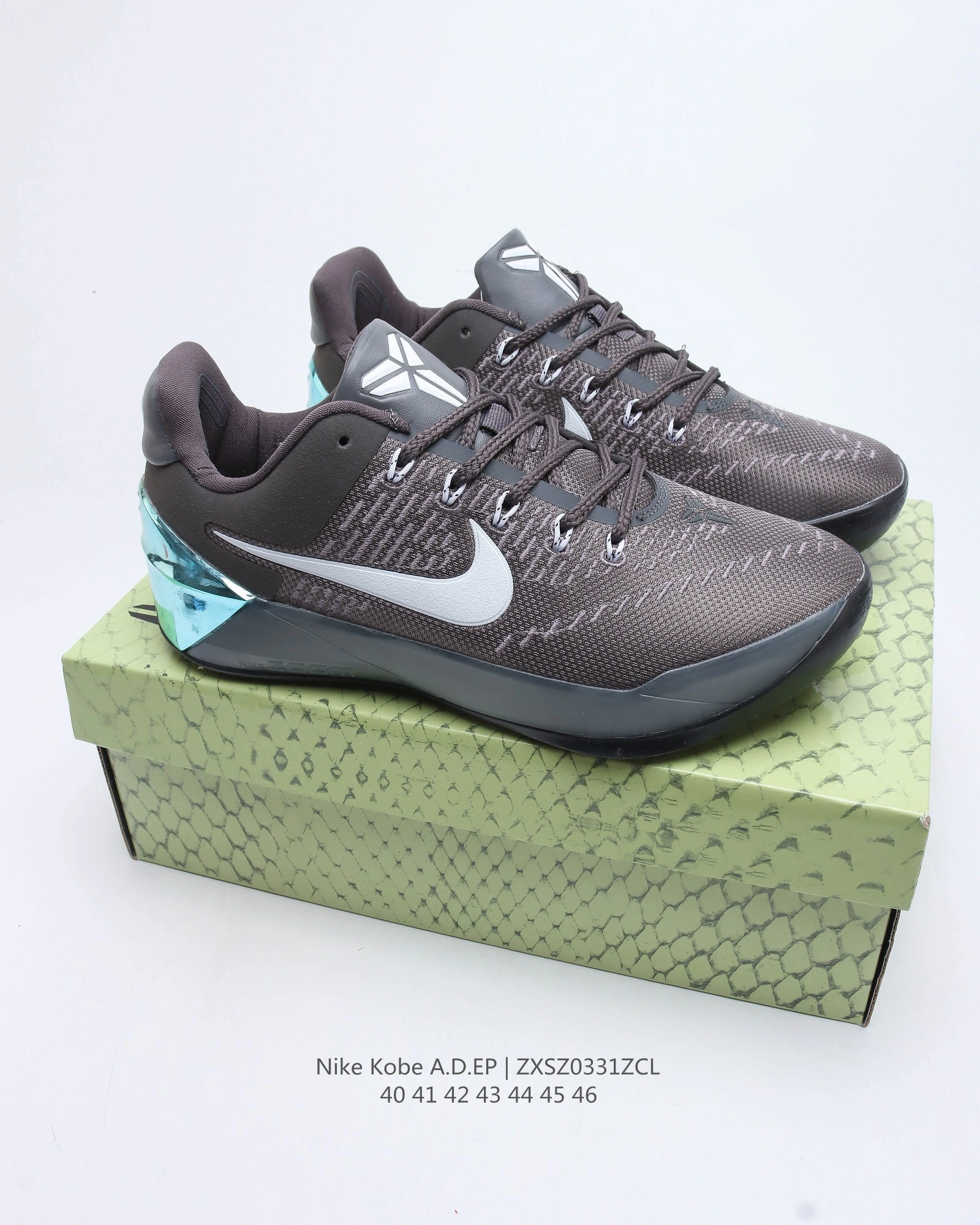 Uncle Sam-- 852425-010 Zoom React item:C-X000C2763