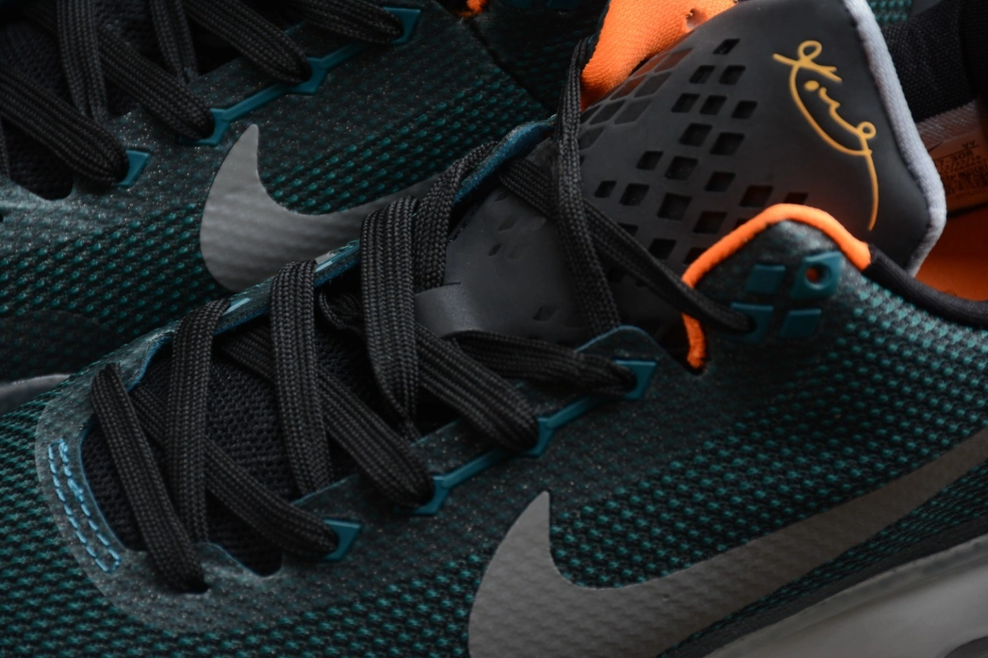 Uncle Sam--Kobe 10 10 705317-308 item:C-X349C2761