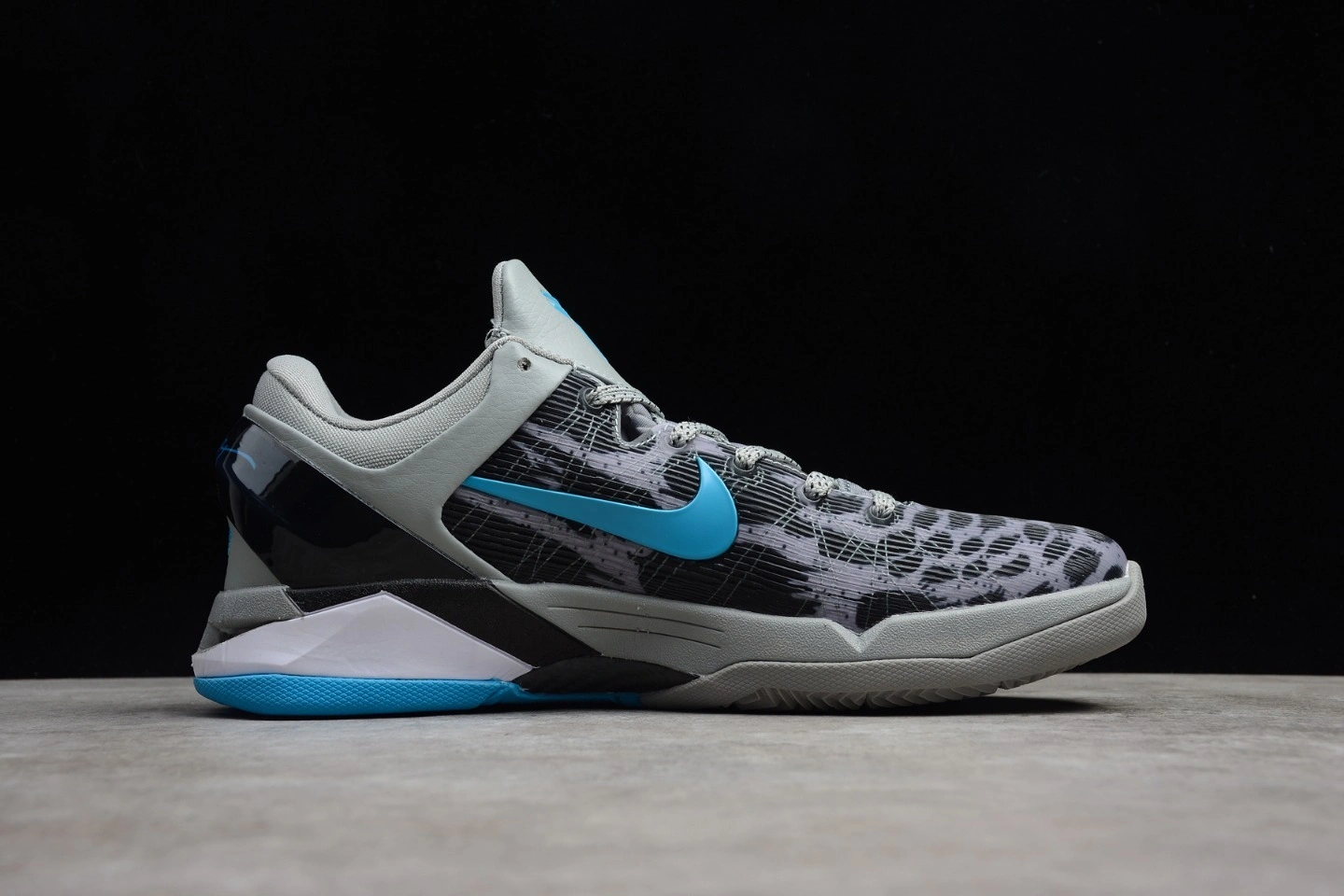 Uncle Sam--Kobe 488370-002 ZOO item:C-X067C2705