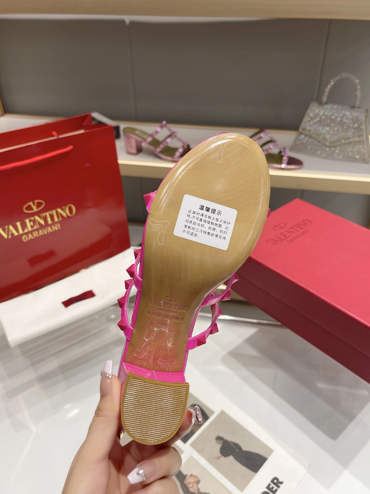 V1859ti9o 1W0S0C47YPXUWT Heel height：6CM cowhide sheepskin item:DT-X543E1624