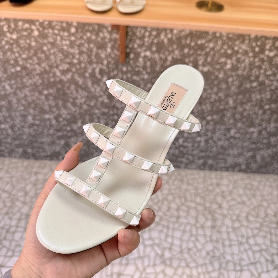 V1859ti9o 3W0S0C47VB8098 Heel height：6CM sheepskin item:ET-X000E1405W