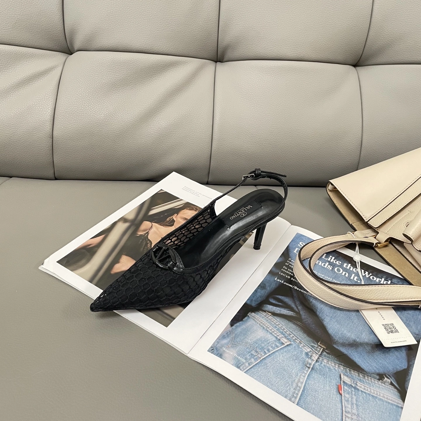 V1859ti9o 4W0S0JB7TKJ0NO Heel height：8CM item:ET-X234E0777W