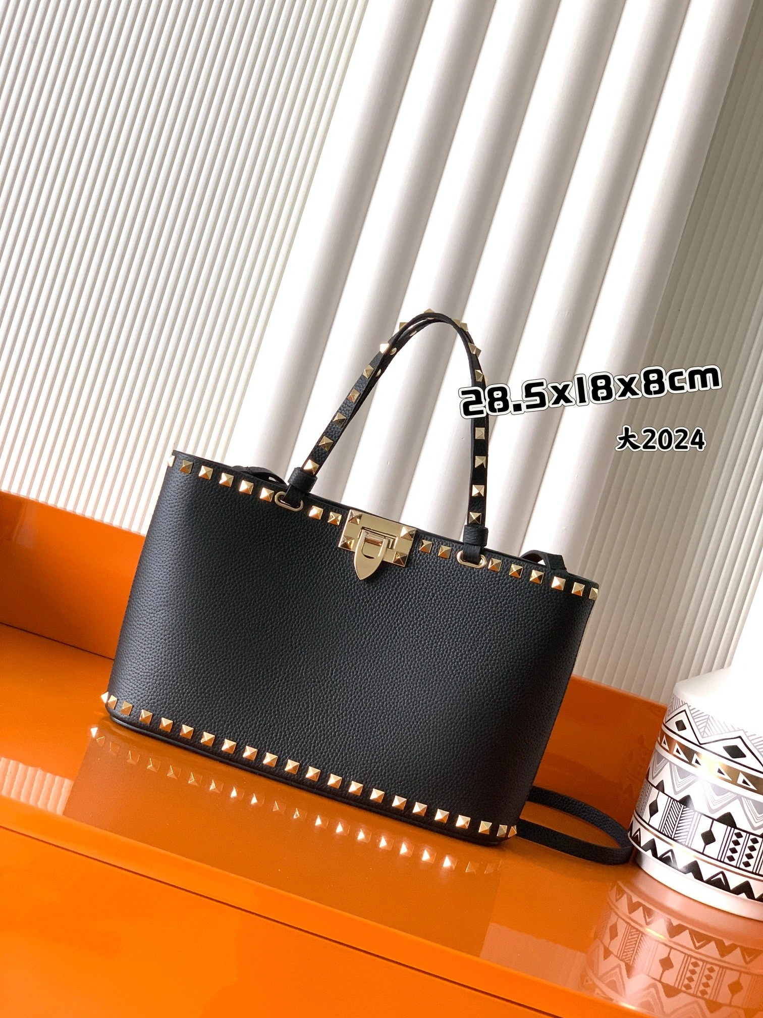 V1859ti9o 7W2B0S20VSF0NO Calfskin item:ET-B225I2704