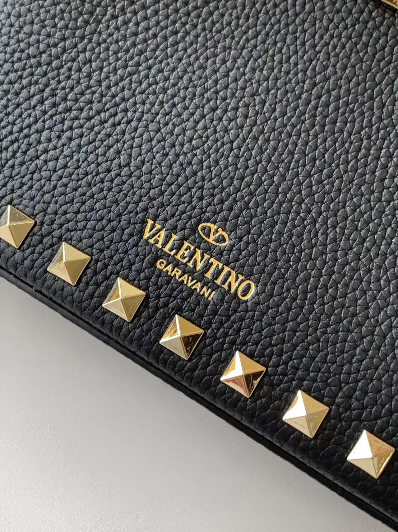 V1859ti9o 7W2P0AT0VSH0NO Calfskin item:ET-B000I2702