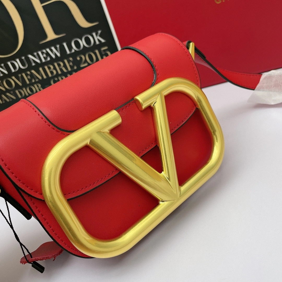 V1859ti9o UW2B0G45ZXLJU5 Calfskin item:DT-B225E2025