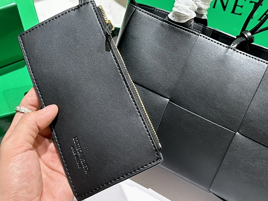 V595t1 709337VCQC28425 item:DT-B264H0150