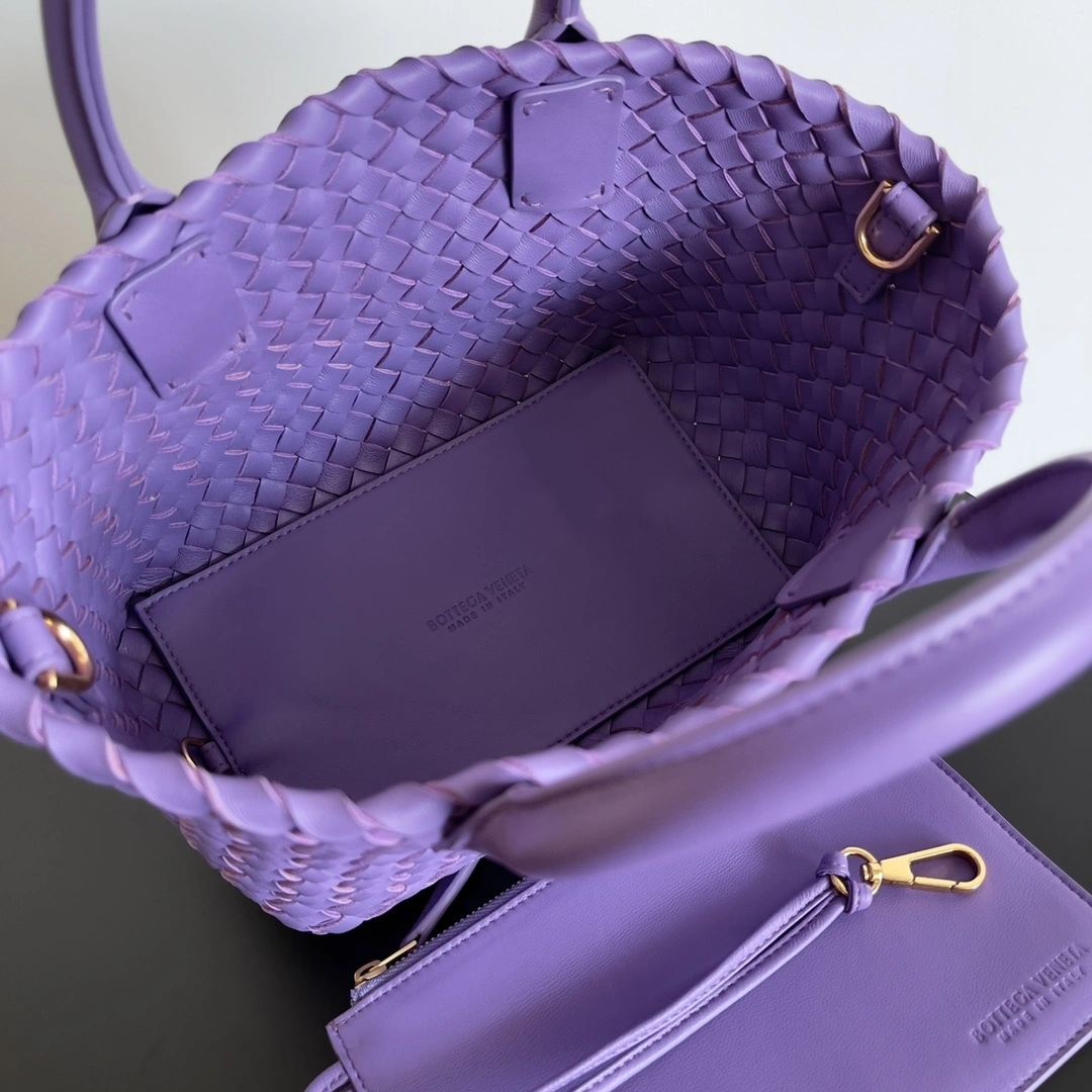 MOMO-- V595t1 709464V1OW15311 high quality version Mini Cabat sheepskin item:E-B100B2315