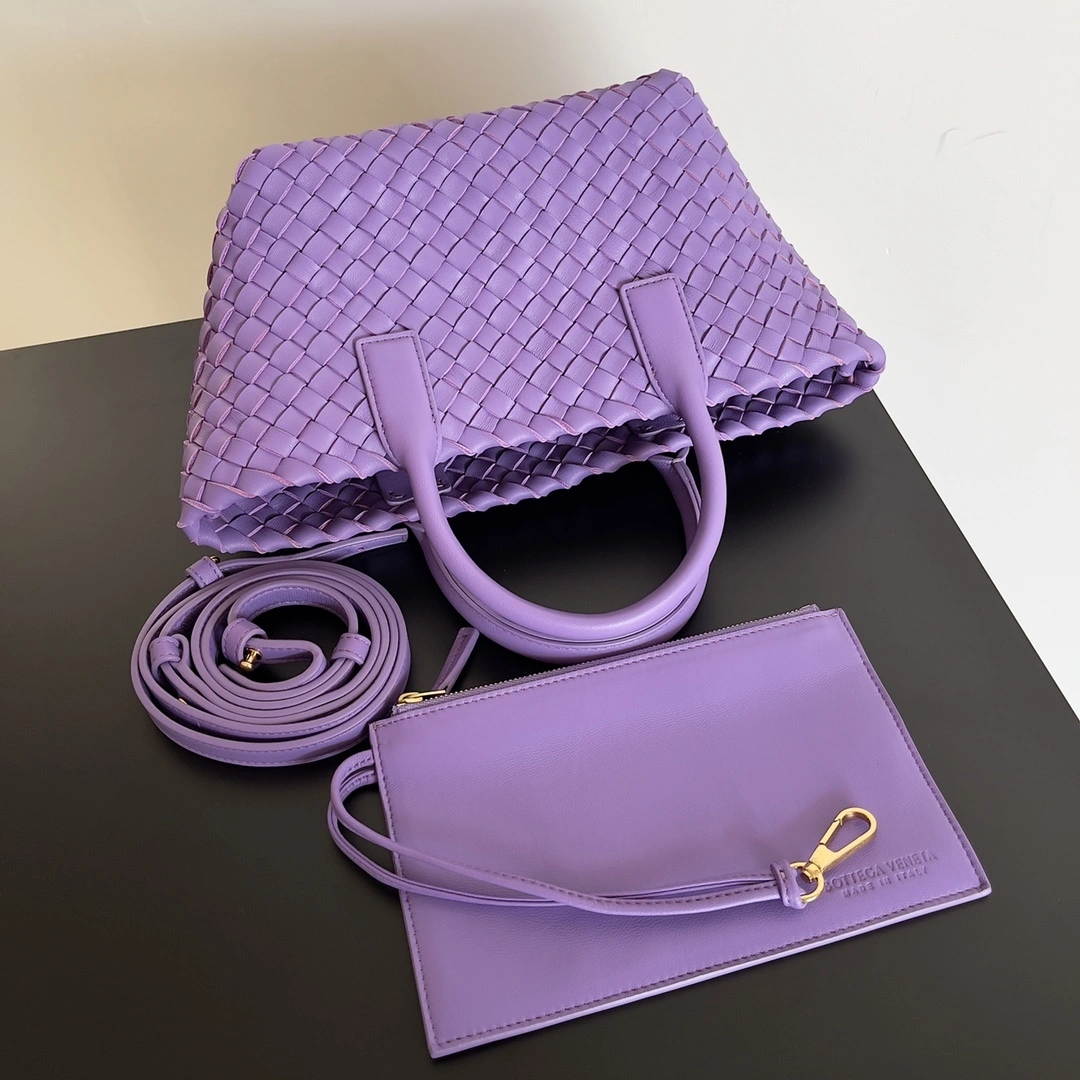 MOMO-- V595t1 709464V1OW15311 high quality version Mini Cabat sheepskin item:E-B100B2315