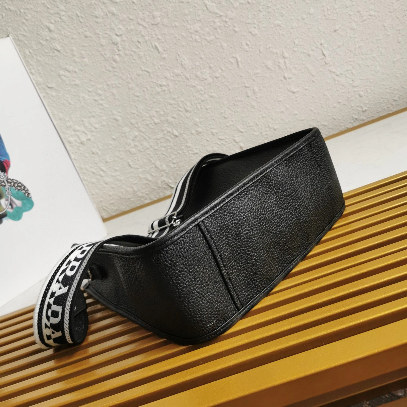 &MOMO-1BC073_2DKV_F0002_V_FOO high quality version 1BC073_2DKV_F0002_V_3OO tote item：B-B000L3016C