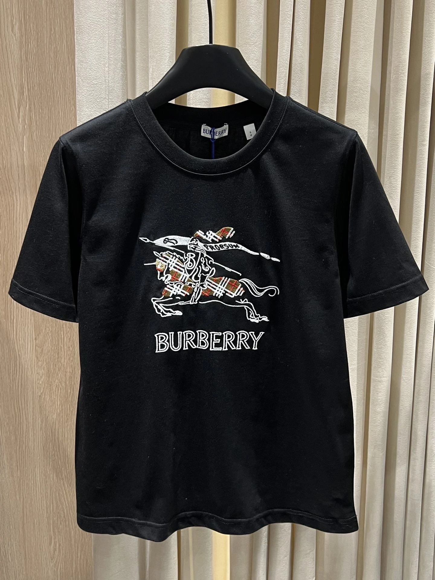 Victoria -- 2ur25rry embroidery 3colour item:E-F140L1917-3H