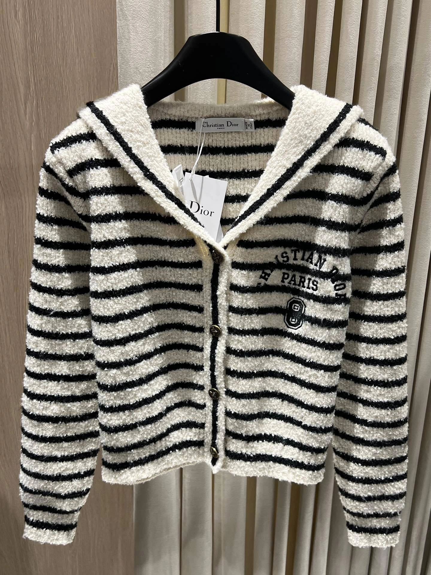 Victoria -- 4ior Sailor Collar Bouclé embroidery item:E-F140L1920H