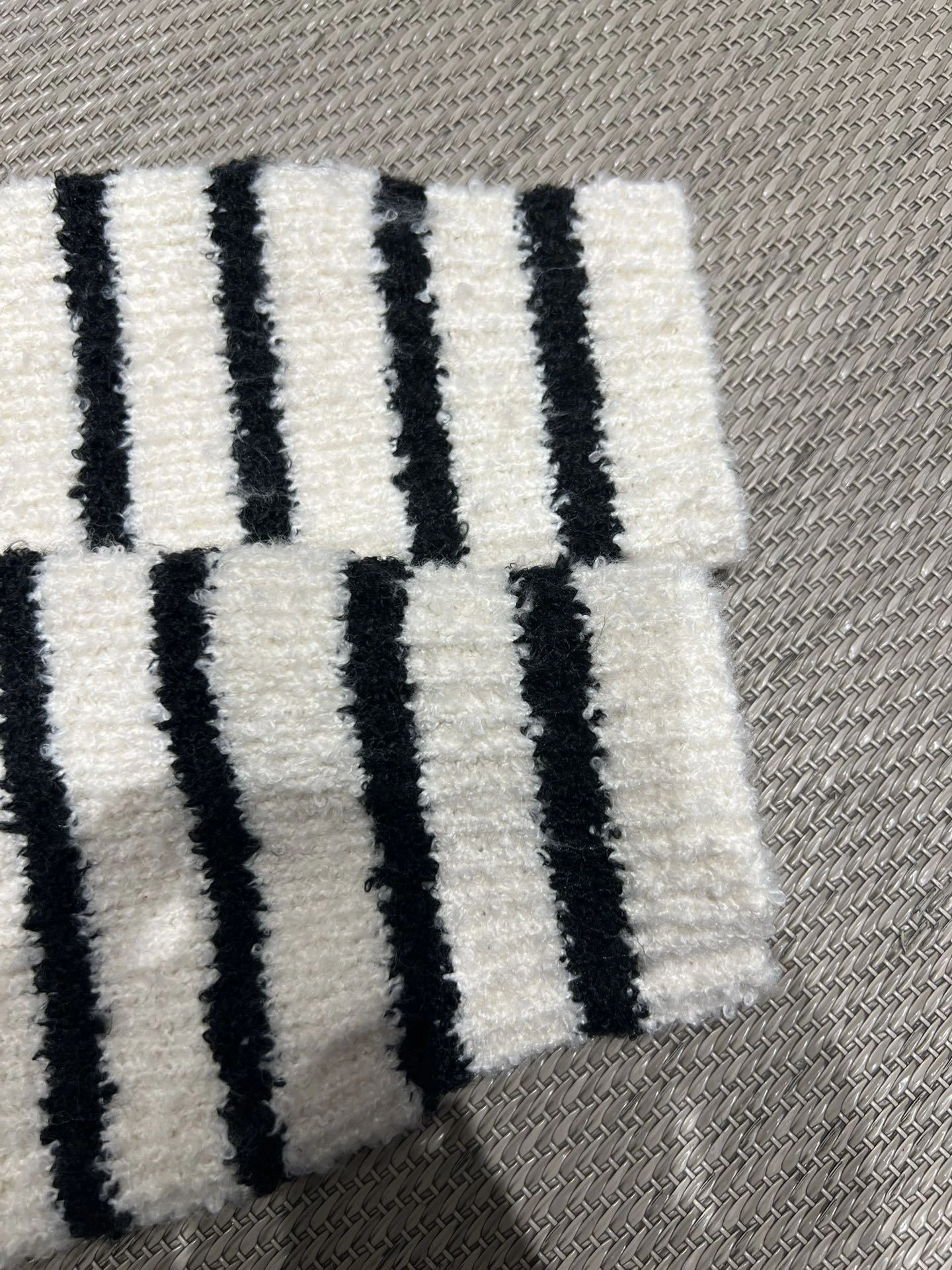 Victoria -- 4ior Sailor Collar Bouclé embroidery item:E-F140L1920H