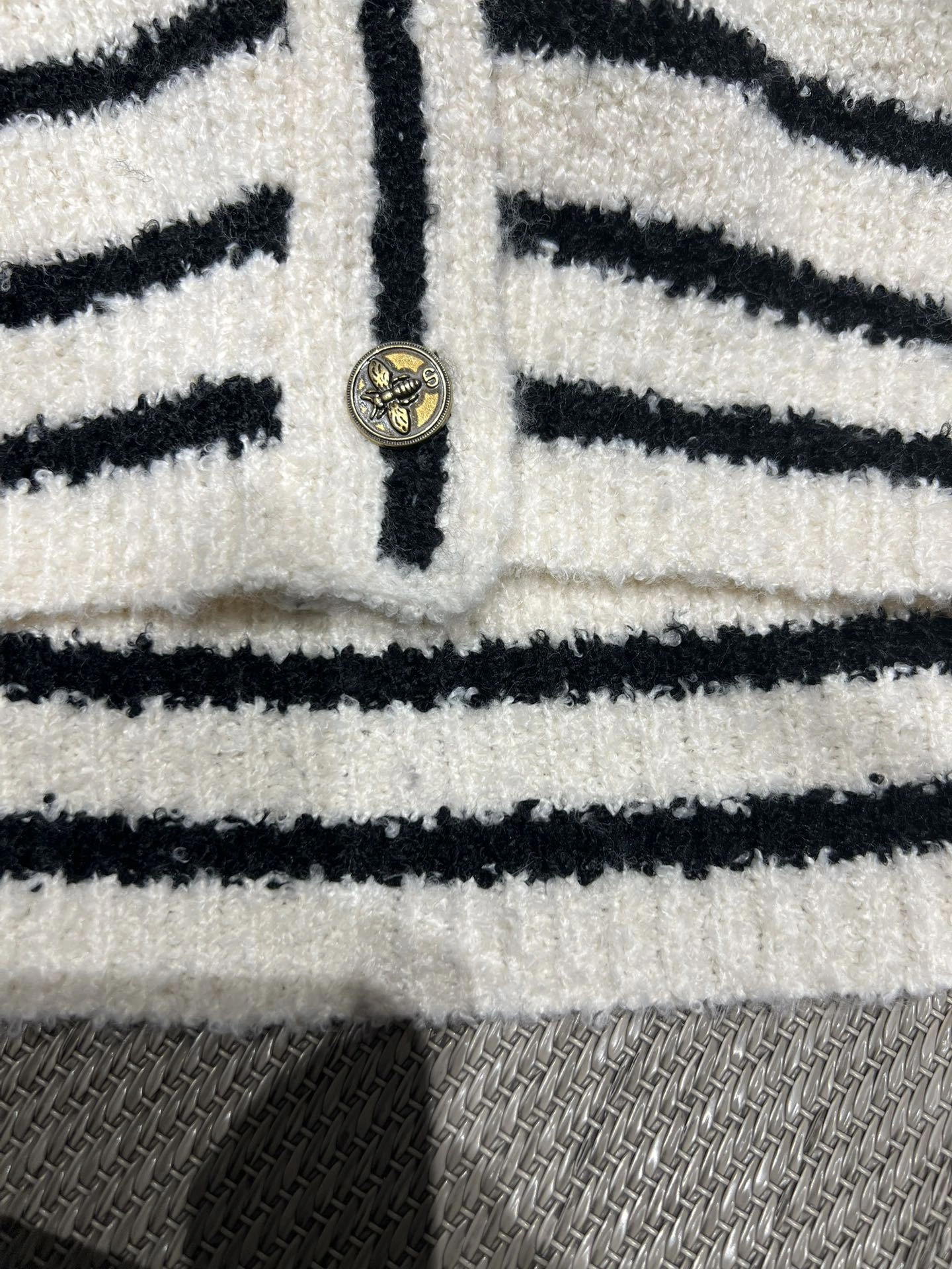 Victoria -- 4ior Sailor Collar Bouclé embroidery item:E-F140L1920H
