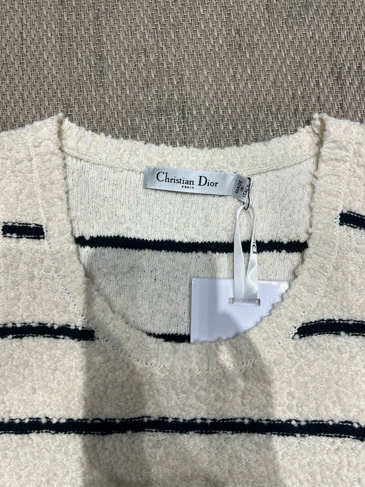 Victoria -- 4ior suit Marine wool embroidery item:E-F140L1921H