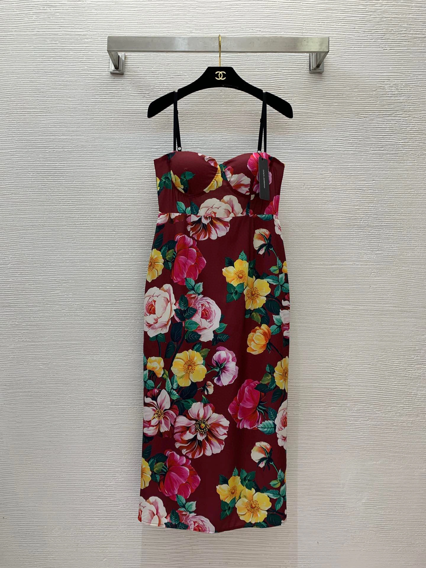 &Victoria--- 4o835& item: D-F044D1887