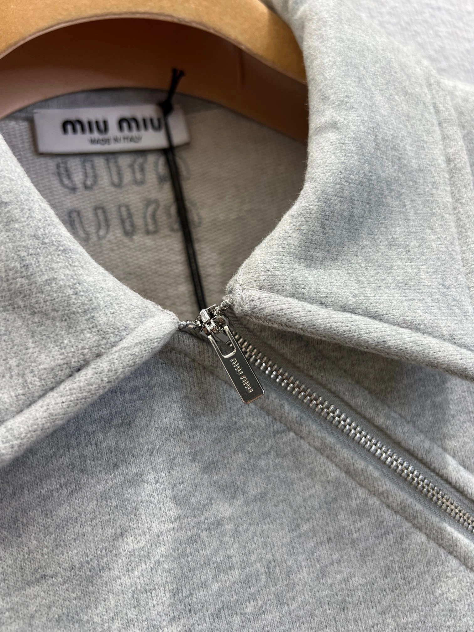 Victoria -- 7iu7iu 26SS oversized item:E-F000L1964H
