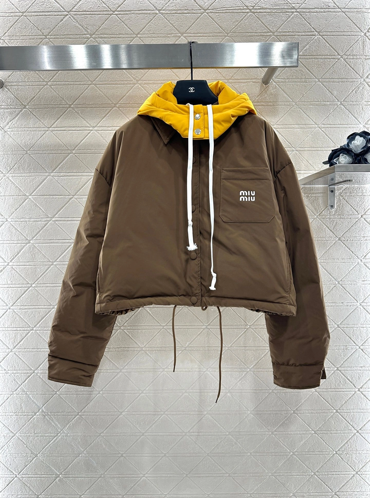 Victoria -- 7iu7iu Down jacket nylon white goose down item:E-F061I0758