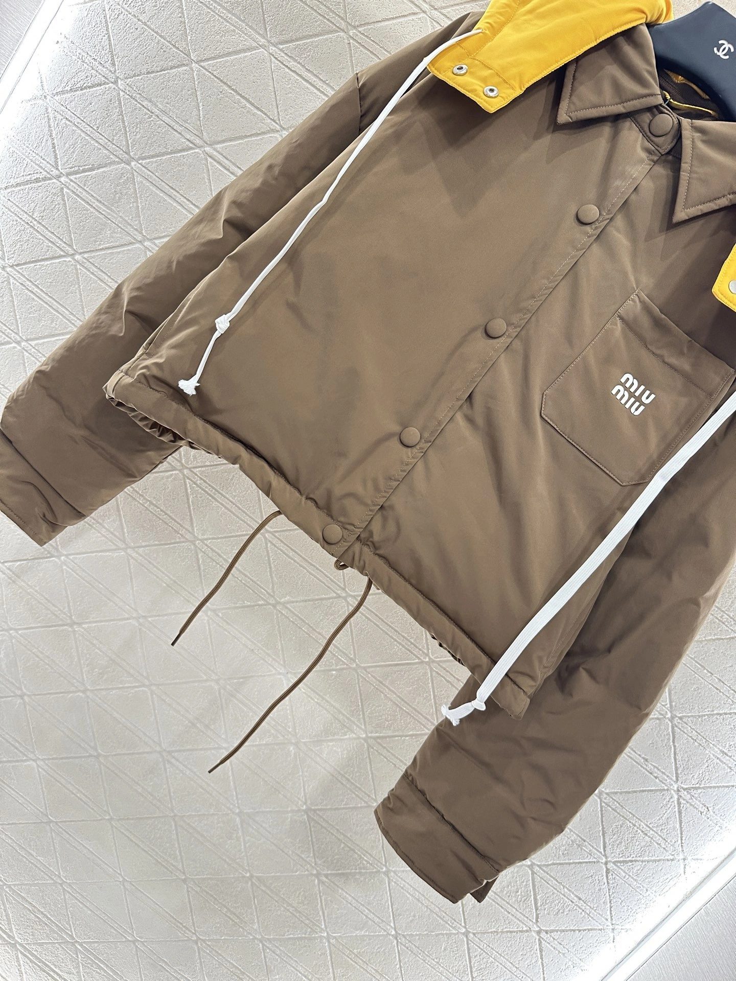 Victoria -- 7iu7iu Down jacket nylon white goose down item:E-F061I0758