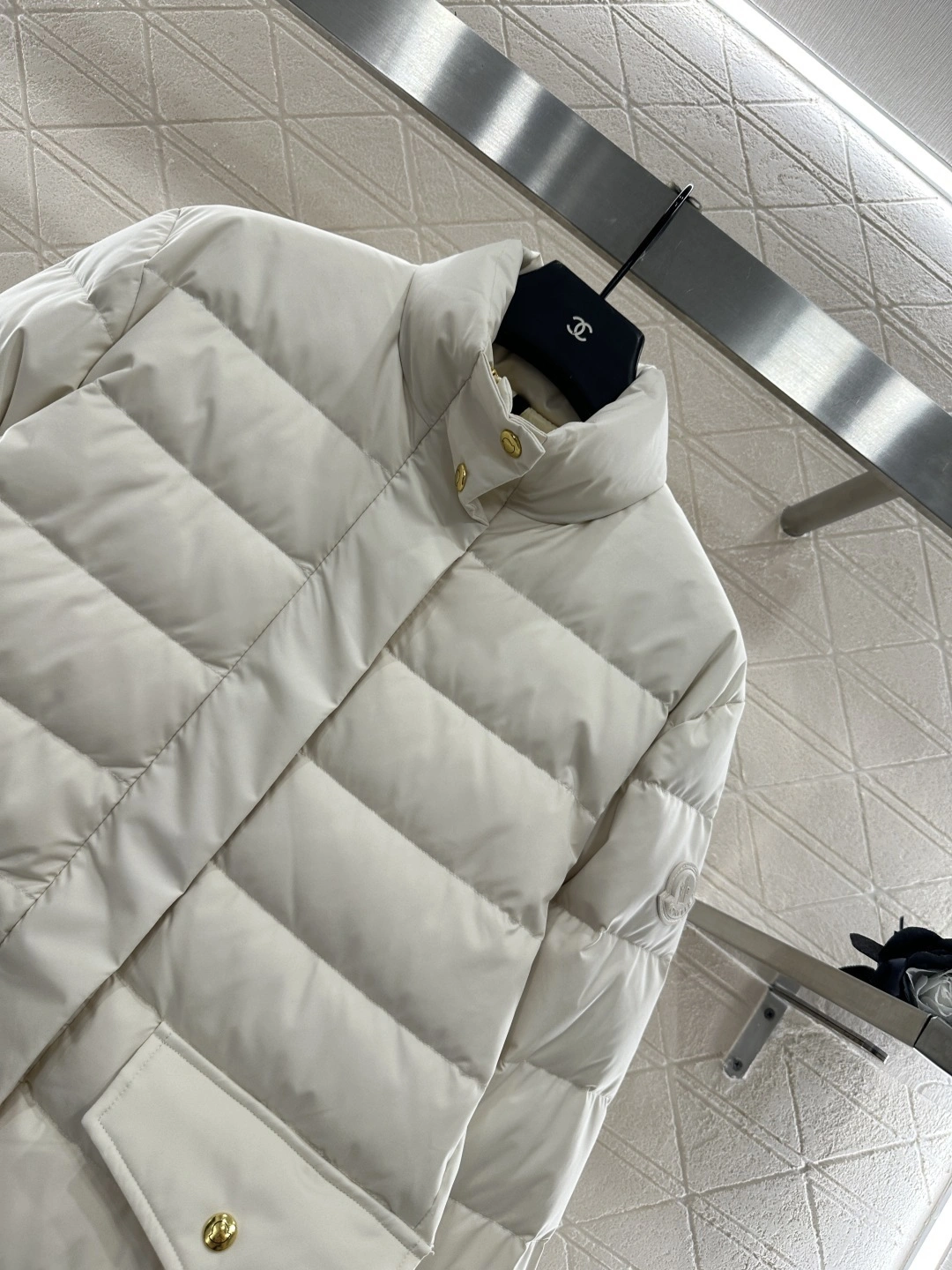 Victoria -- 7o9385r Down cotton nylon 2colour item:E-F061I0751-2 P:680