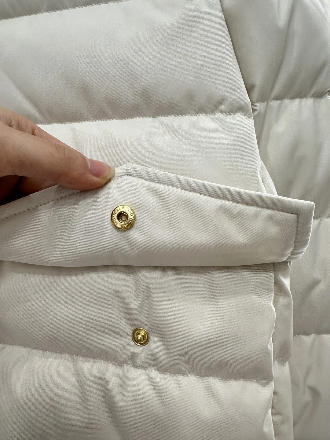 Victoria -- 7o9385r Down cotton nylon 2colour item:E-F061I0751-2 P:680