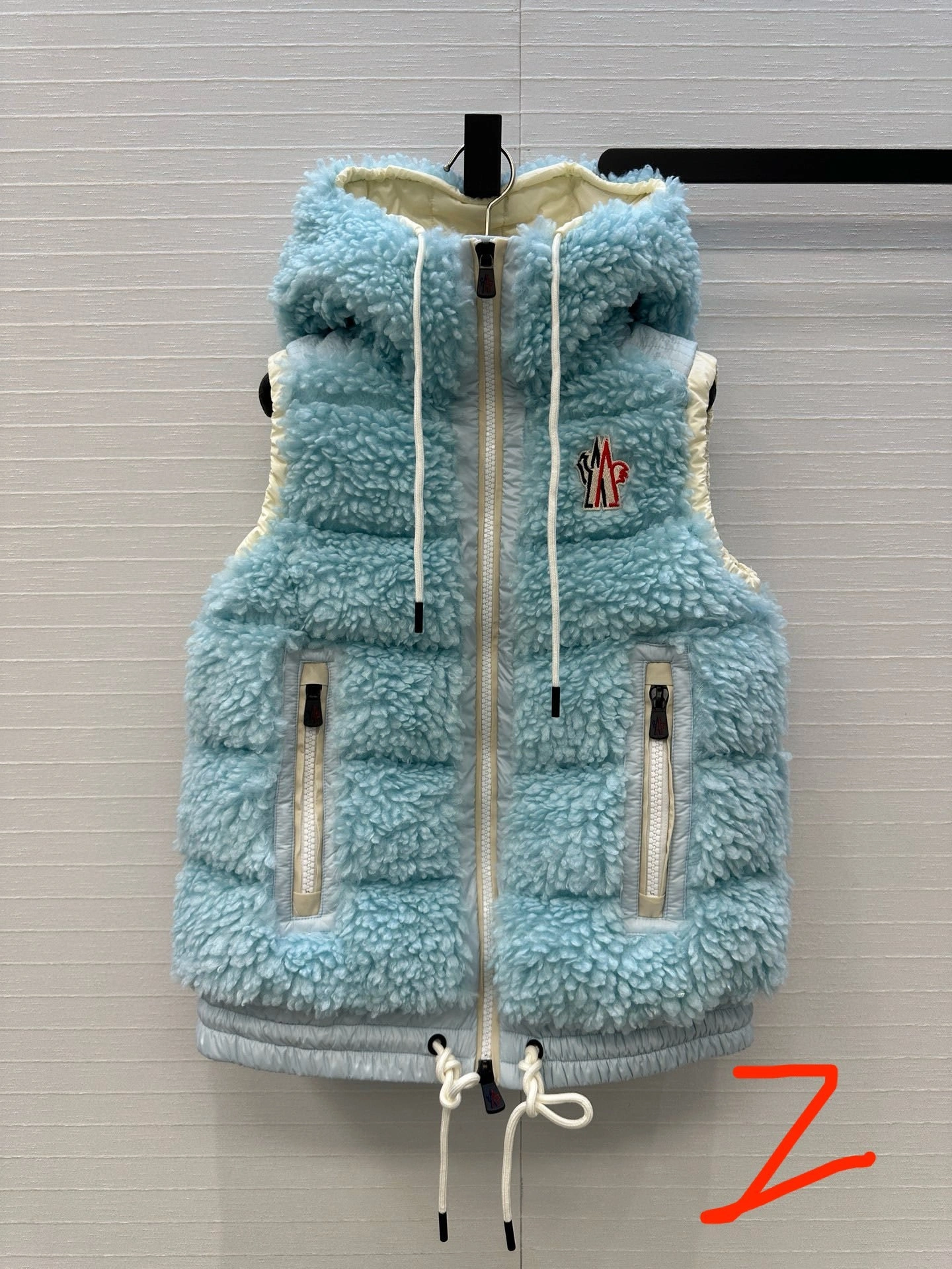 &Victoria -- 7o9385r Mo 4colour item:E-F061I0750-4