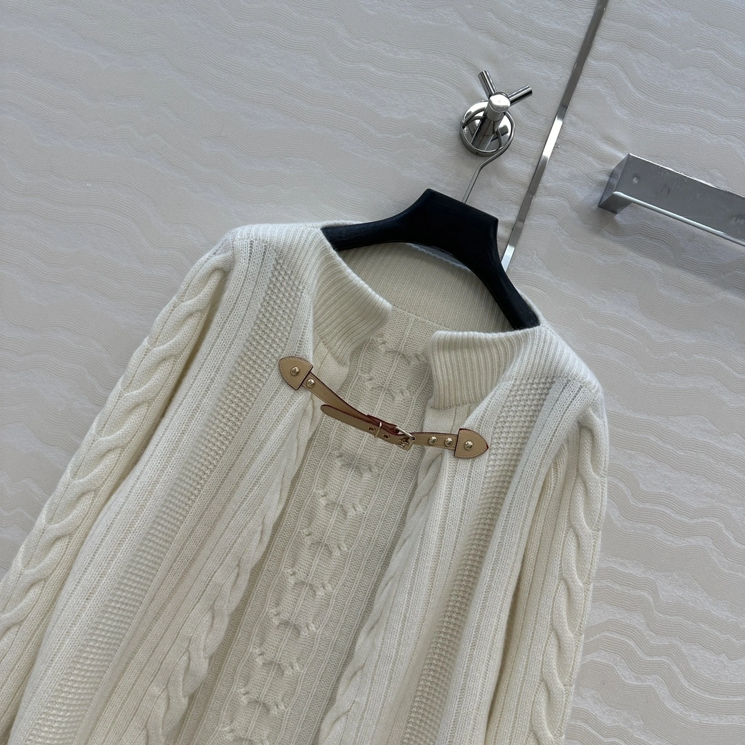 Victoria -- 8V cashmere item:E-F061I0706