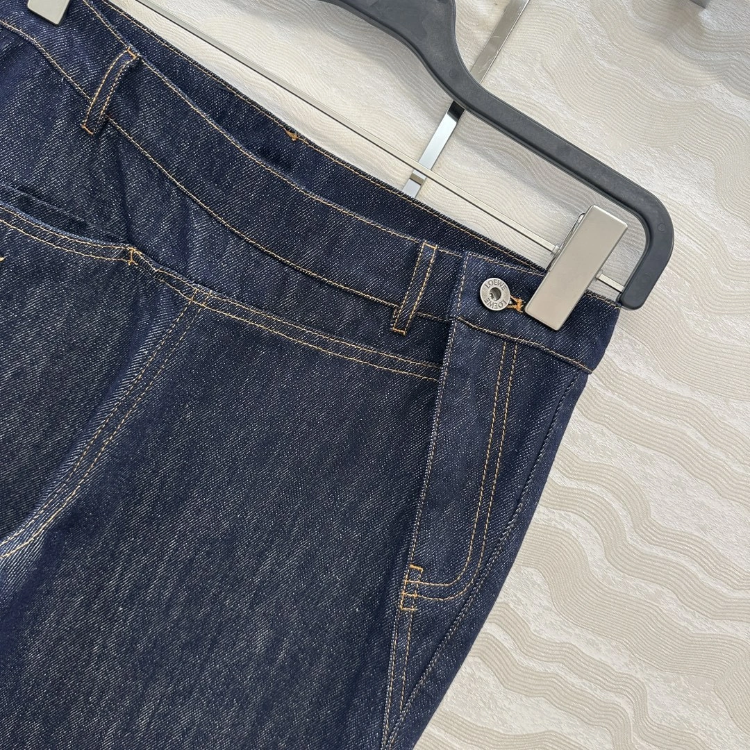 Victoria -- 8o5w5 2colour item:E-F061I0739-2