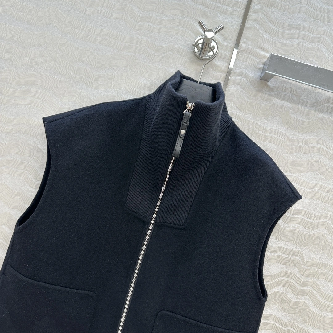 Victoria -- H5r75s 90 wool 10 cashmere item:E-F061I0756