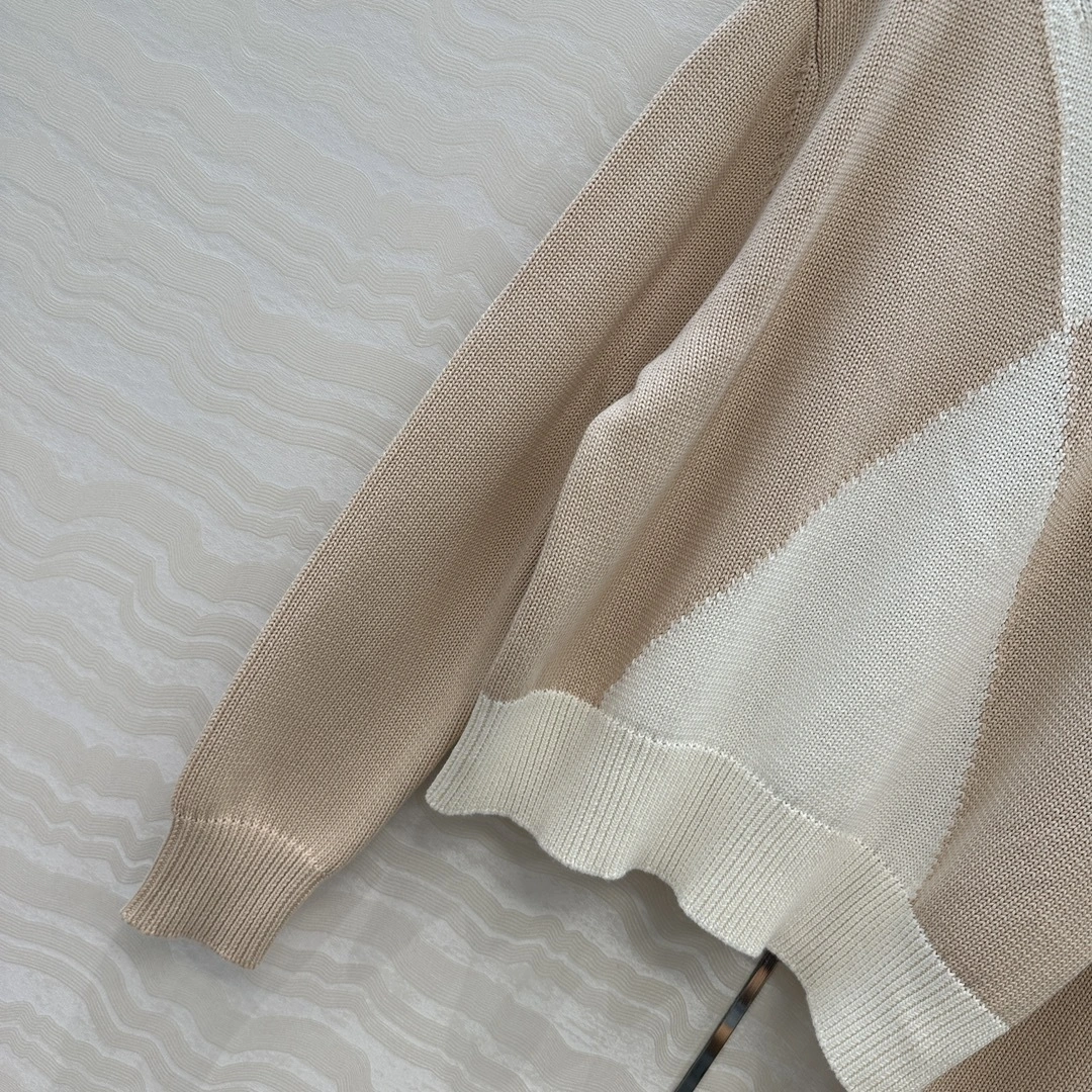 Victoria -- H5r75s Cotton 2colour item:E-F061I0753-2