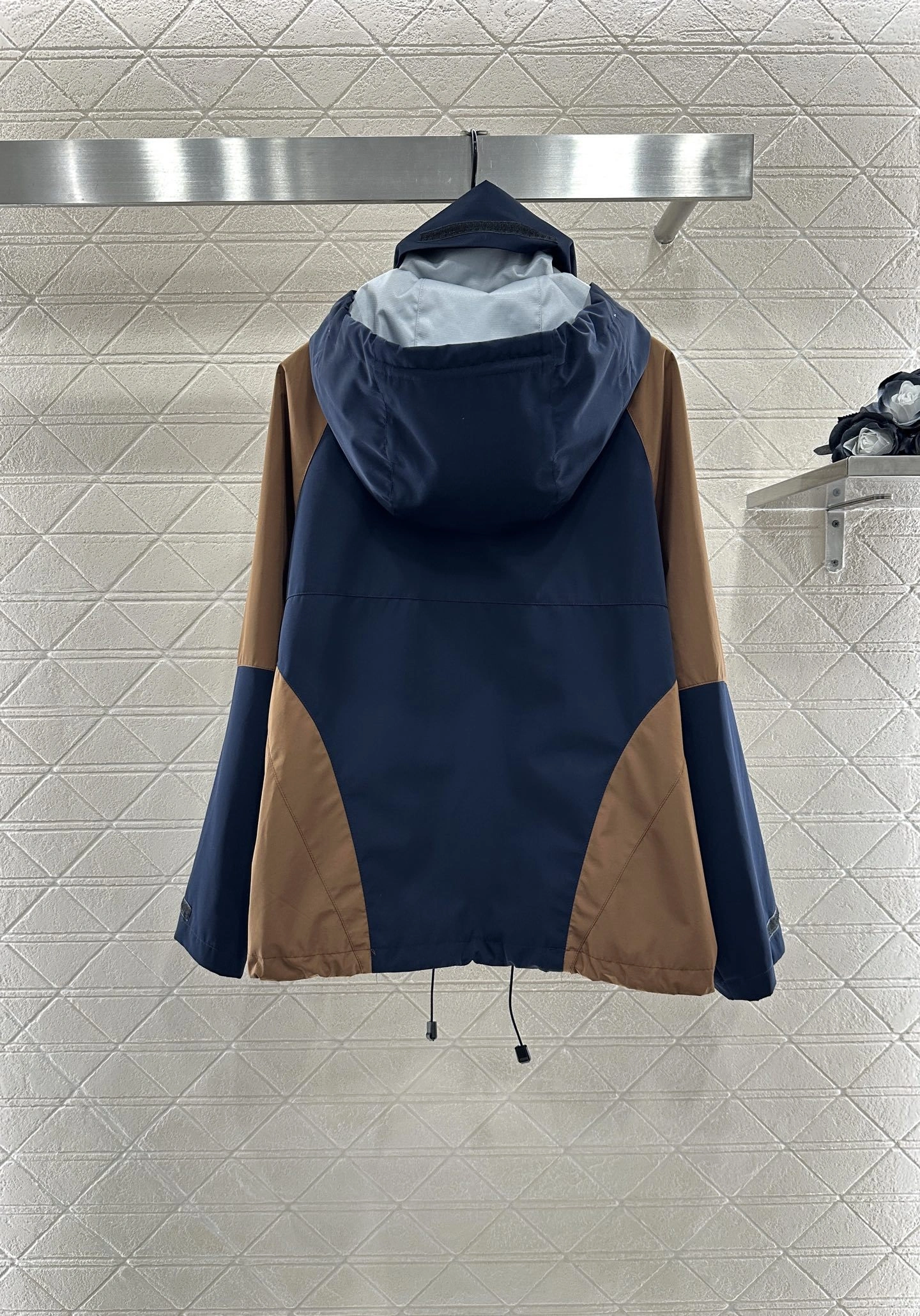 Victoria -- Pr141 CW82053 nylon item:E-F061I0718
