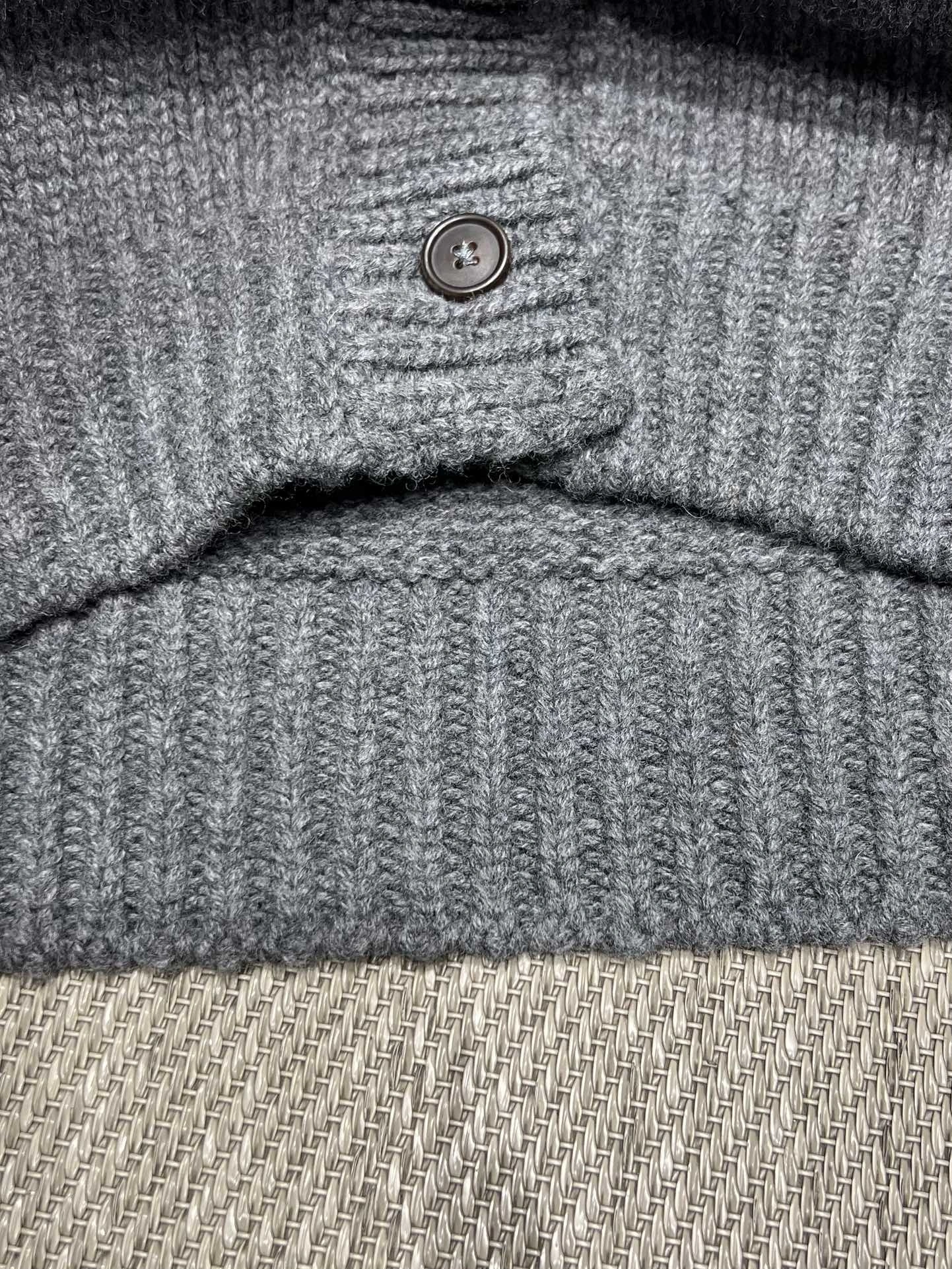 Victoria -- Pr141 cashmere embroidery item:E-F140L1924H