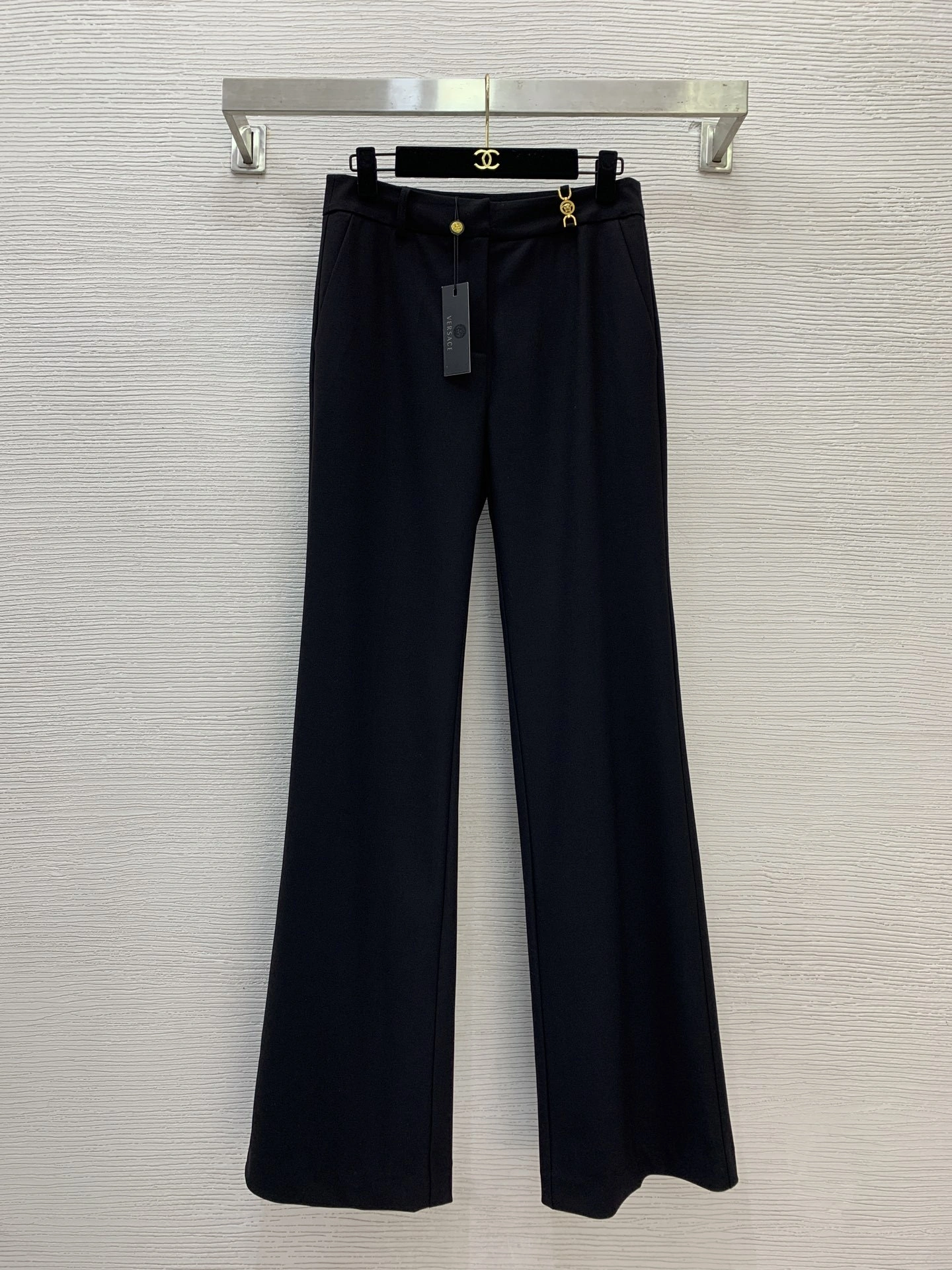Victoria -- V5rs135 wool item:E-F044L1962H
