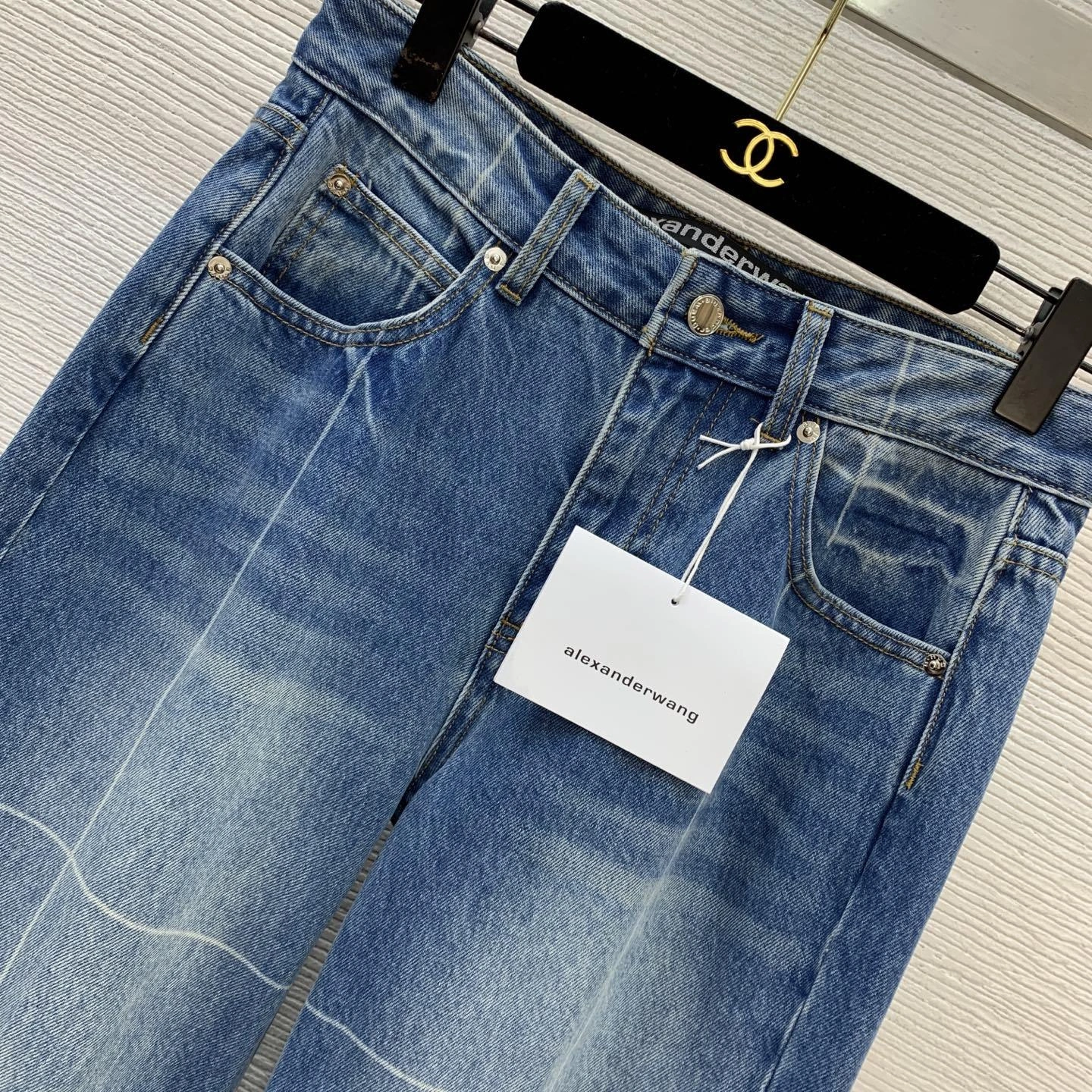 Victoria -- W196 Cotton item:E-F044L1943H