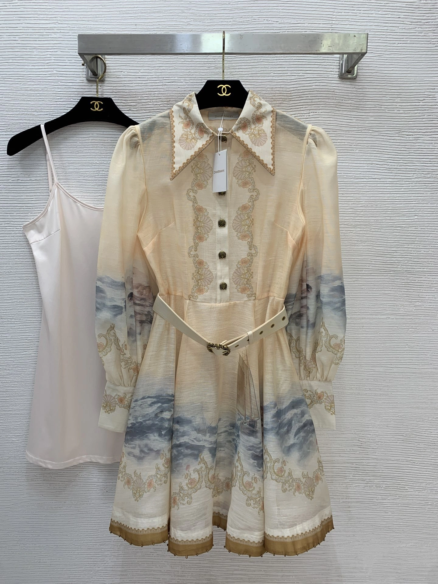 Victoria -- Zi775r7199 item:E-F044L1944H